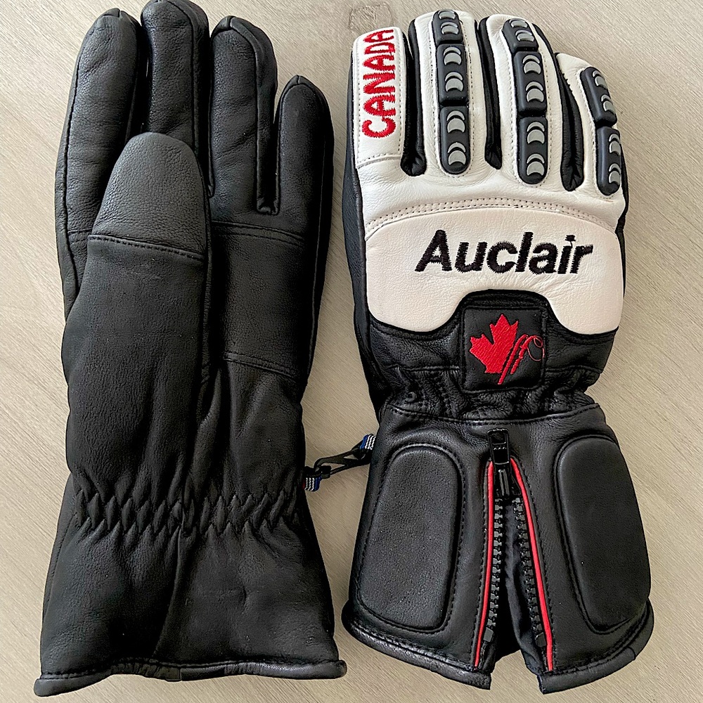 NEW Auclair Team Canada Unisex Ski Gloves